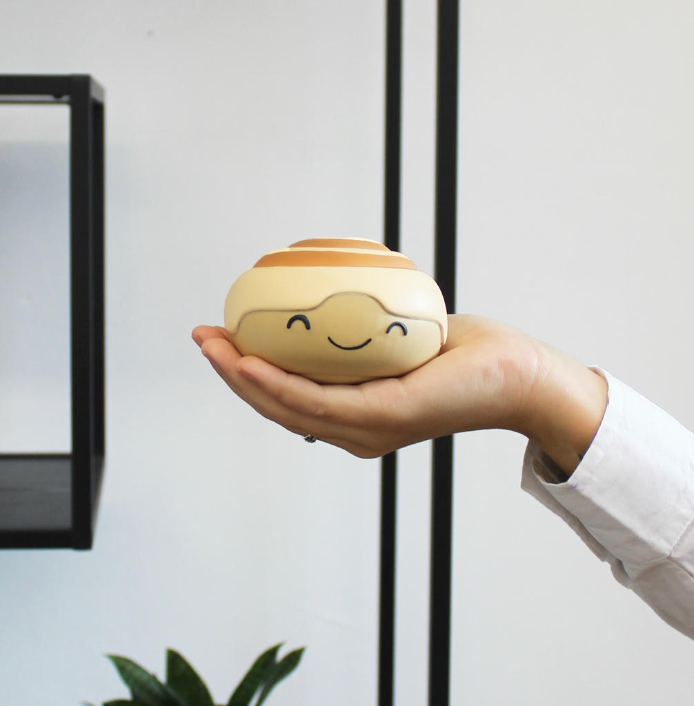 Winkee Cinnamon Roll Stress Toy