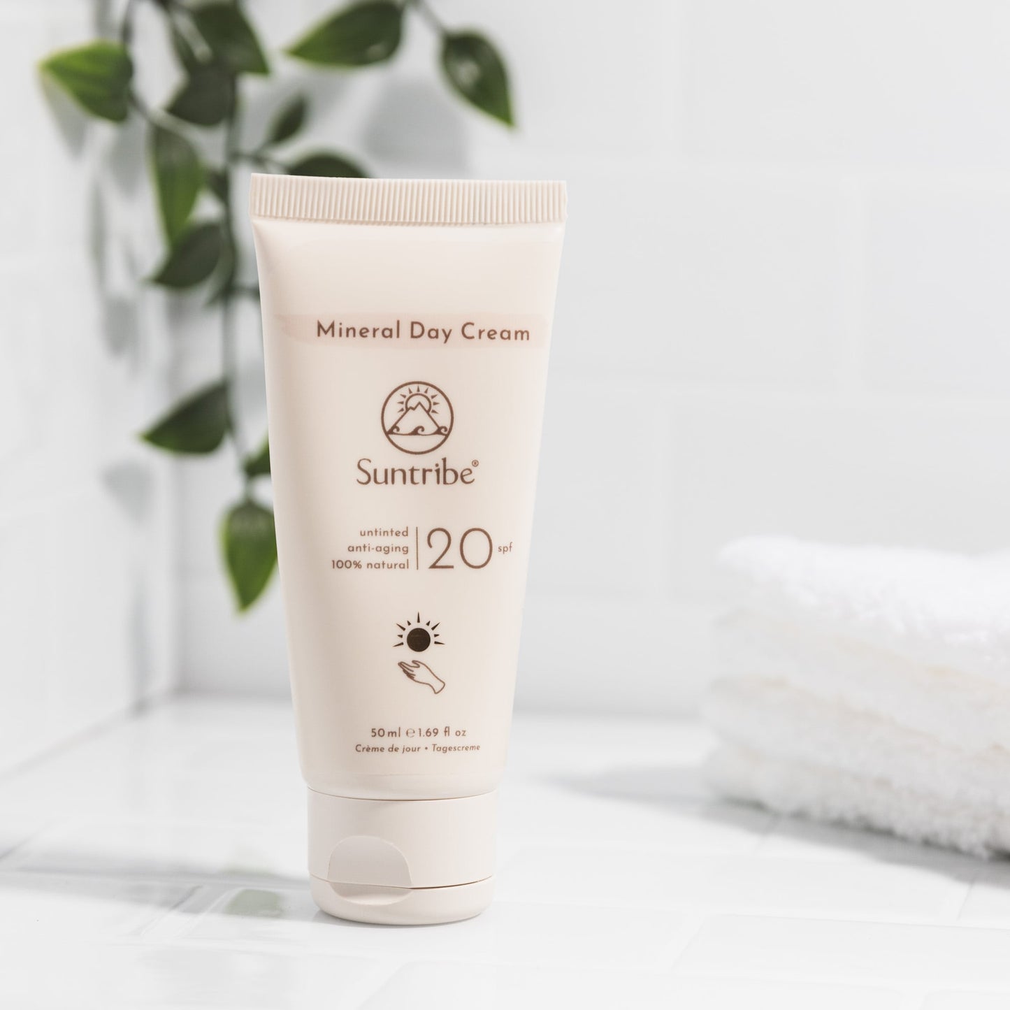 Suntribe Organic Mineral Day Cream SPF 20 (50ml)
